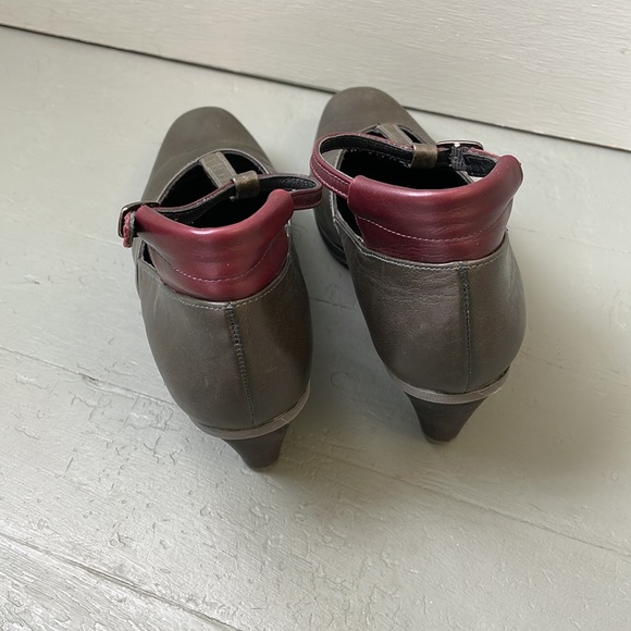 Audley London T-strap Leather Heels - Picture 5 of 8